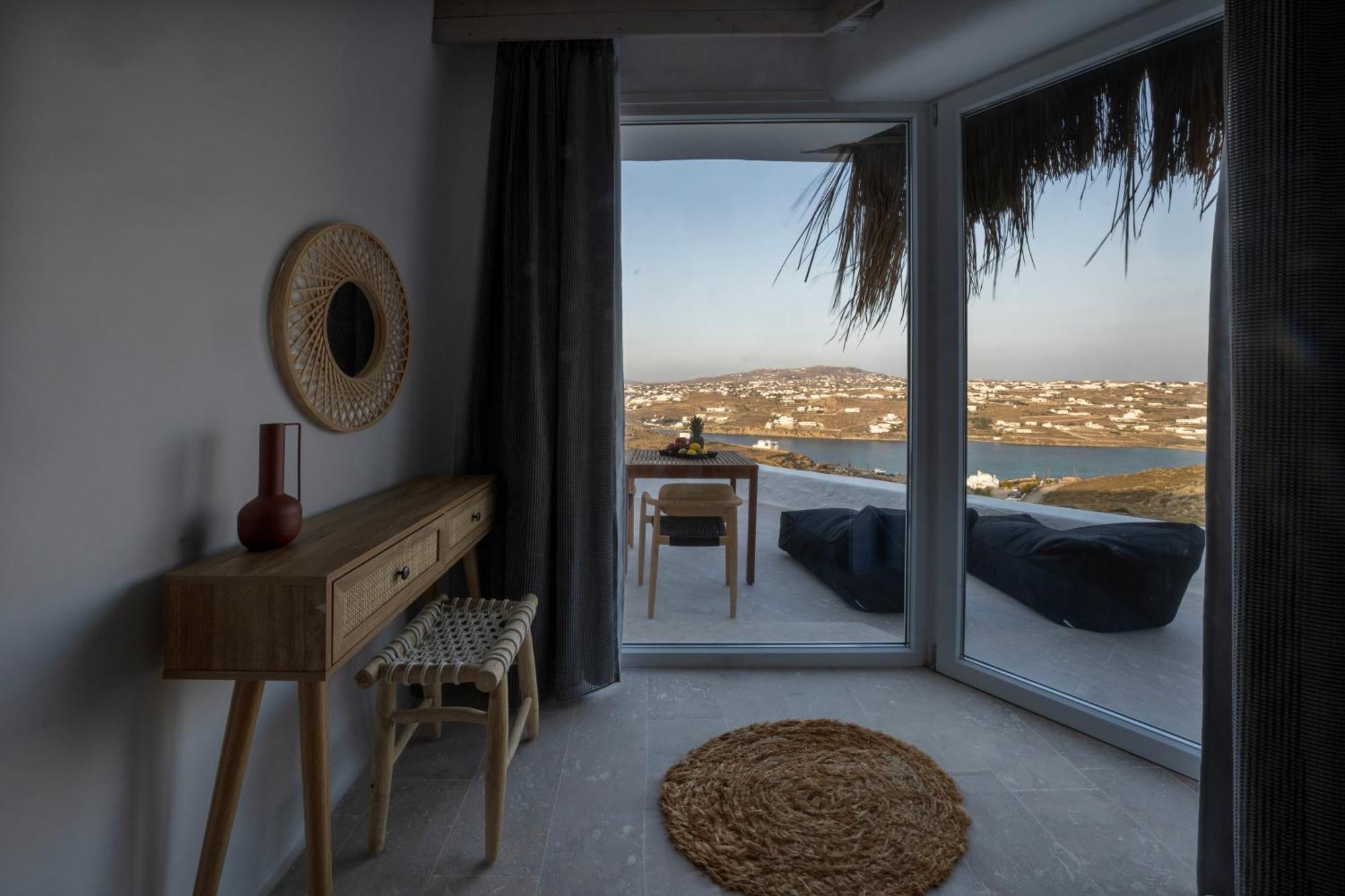 White Stone Mykonos Hotel Agios Ioannis Diakoftis Екстериор снимка