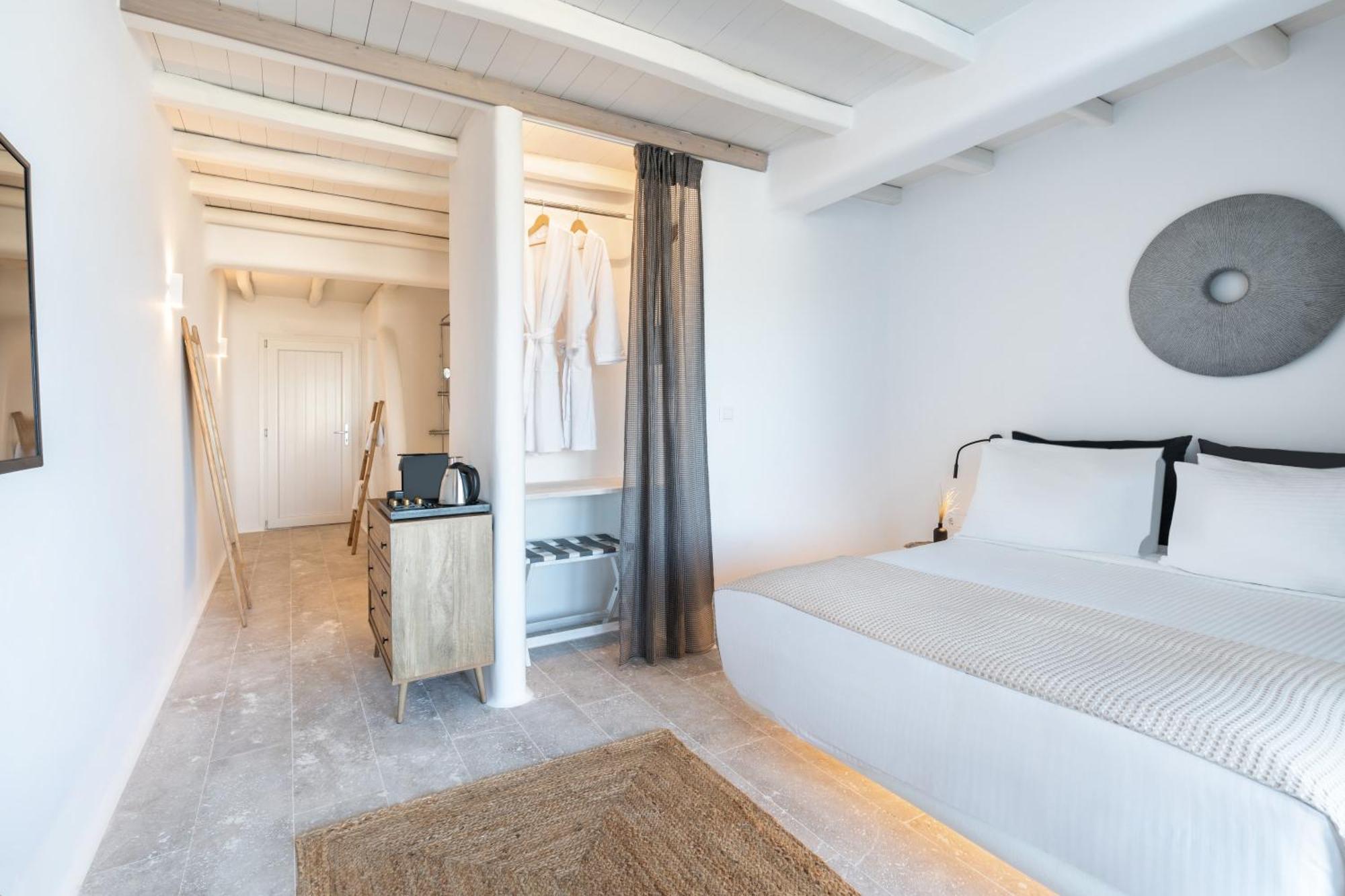 White Stone Mykonos Hotel Agios Ioannis Diakoftis Екстериор снимка